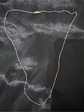 10k solid white gold Italian box chain necklace